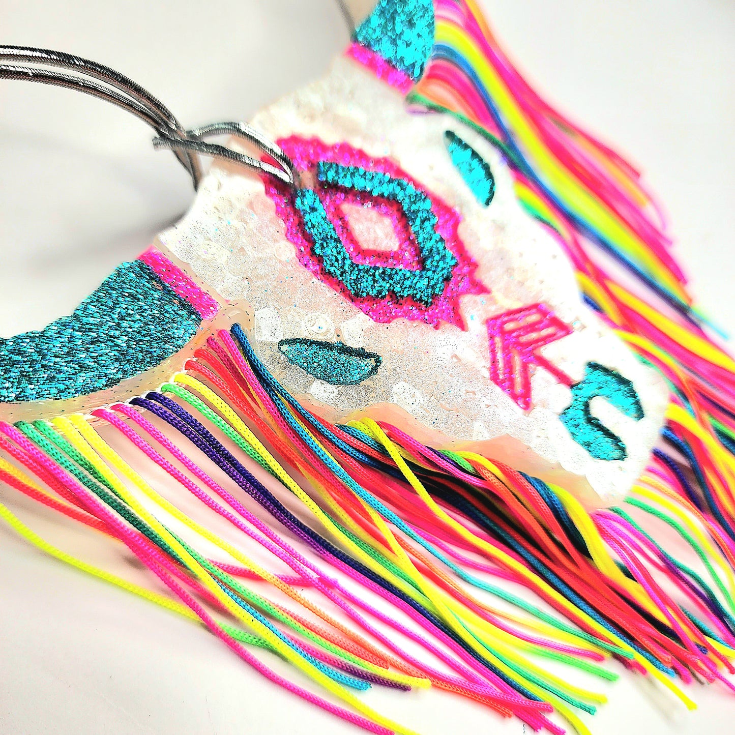 Bull Skull w/ Neon Fringe Freshie